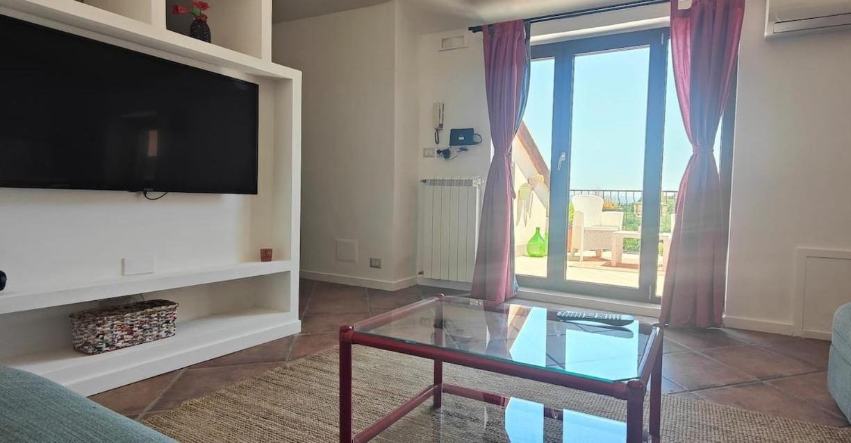 Mansarda Sul Apartment
